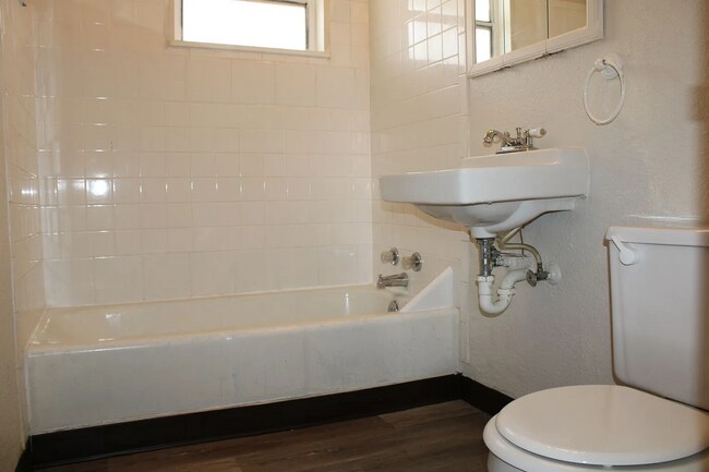 Foto del edificio - 2517 Winnipeg St