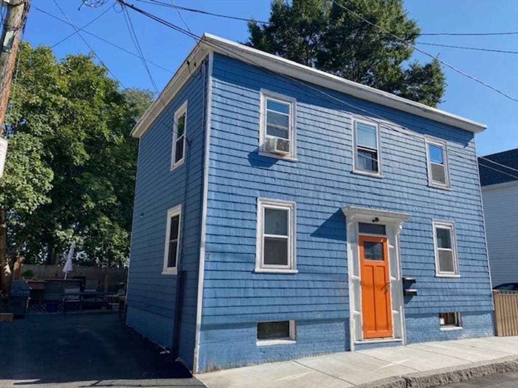 Primary Photo - 7 Allen St