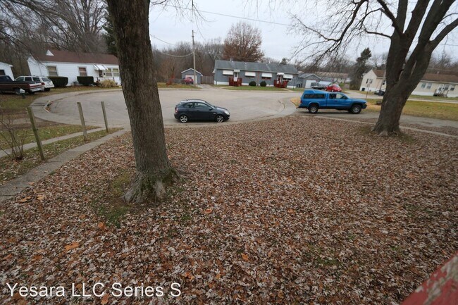 Building Photo - 112-112 Argyle Ct