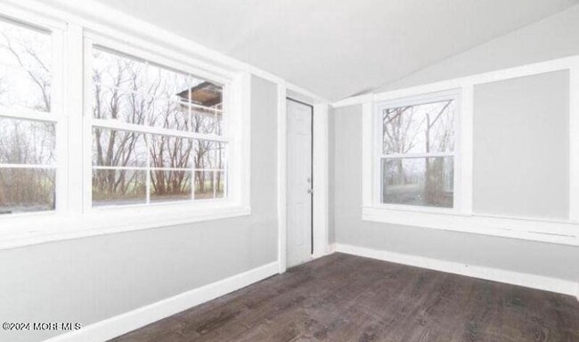Building Photo - 123 Manners Rd