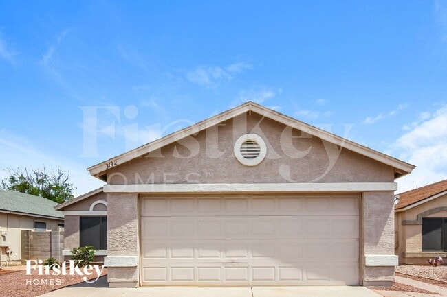 Building Photo - 3132 W Robin Ln