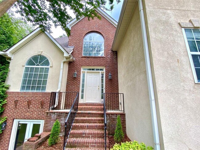 Foto del edificio - 5923 Rosie Ln SE