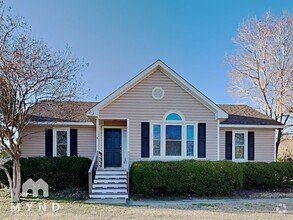 Building Photo - 117 Creekstone Dr