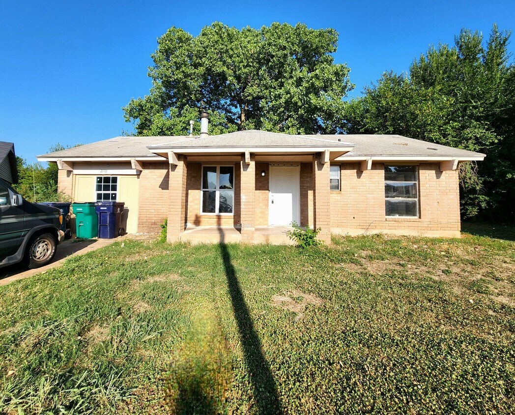 Primary Photo - Charming 4-Bedroom Home with Spacious Yard...