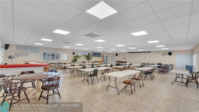 Foto del edificio - 5200 NE 24th Terrace