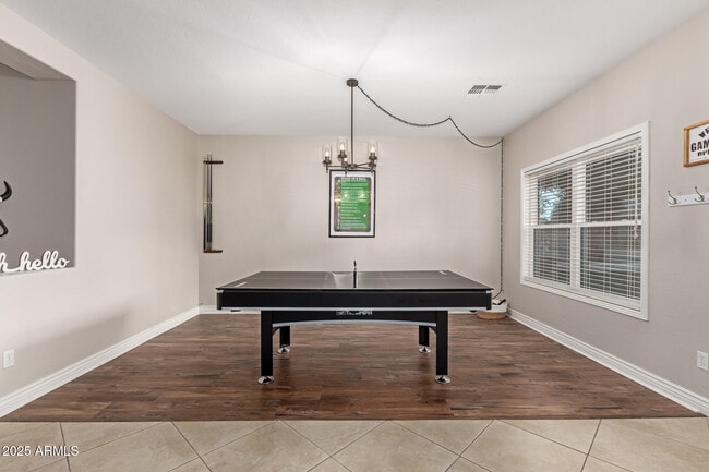 Foto del edificio - 3764 E Liberty Ln