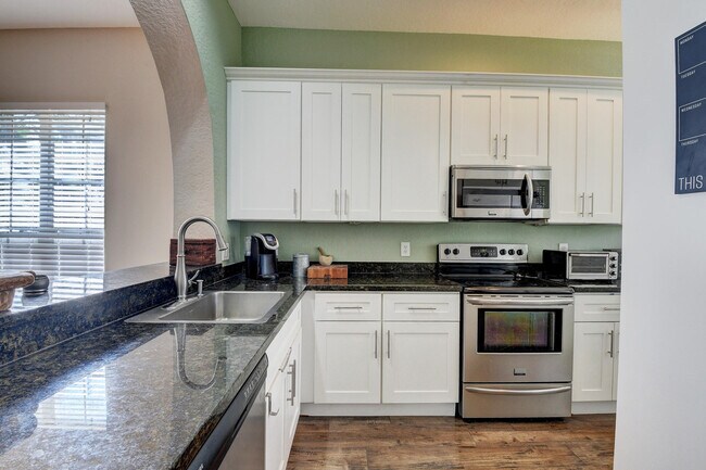 Foto del edificio - 2546 NW 52nd St
