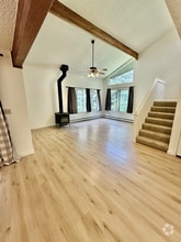 Building Photo - 101 Gallatin Dr