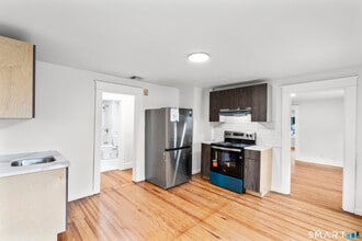 Building Photo - 37 Gridley St