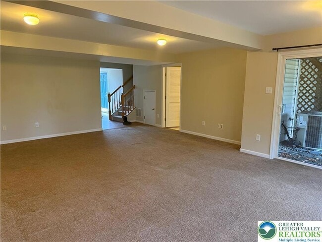 Foto del edificio - 4046 Clubhouse Ct