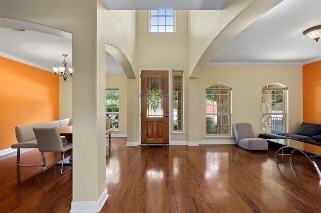 Foto del edificio - 3904 Avery Woods Ln