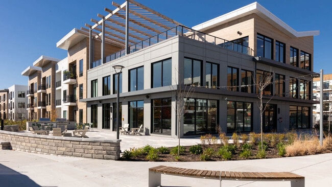 Building Photo - The Basin