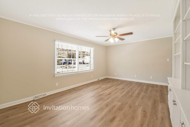 Foto del edificio - 7723 Gayle Ave