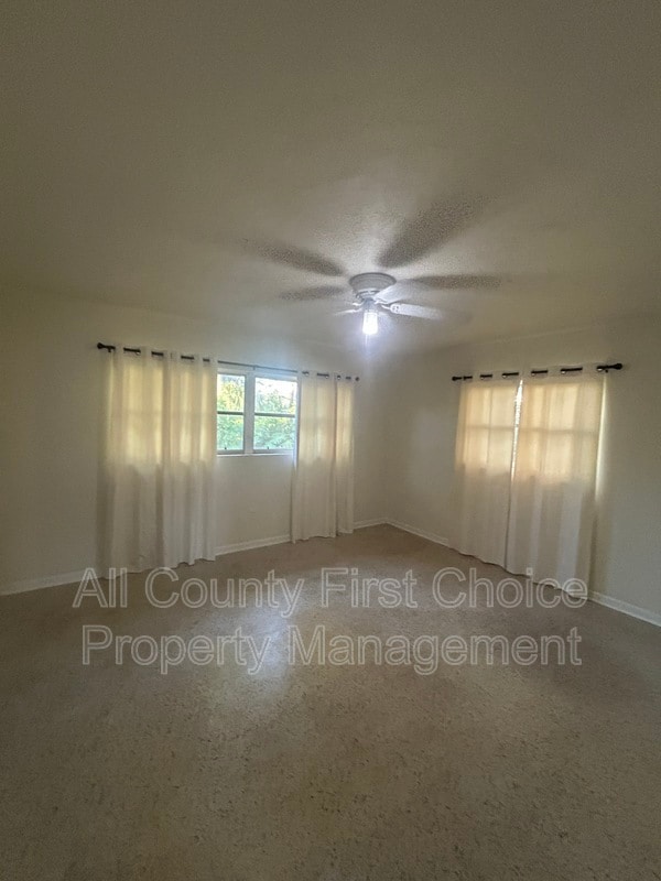 Foto del edificio - 2797 Renatta Dr