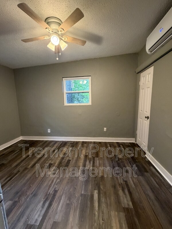 Foto del edificio - 4607 Highland Ave