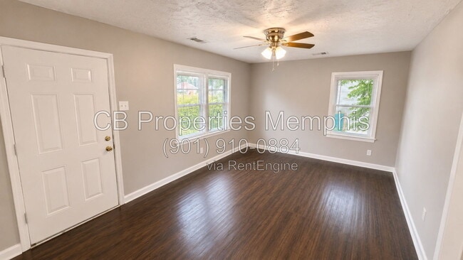 Photo - 4700 Berta Road House