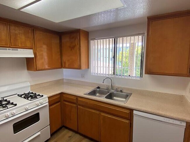 Foto del interior - 14020 Yukon Avenue,