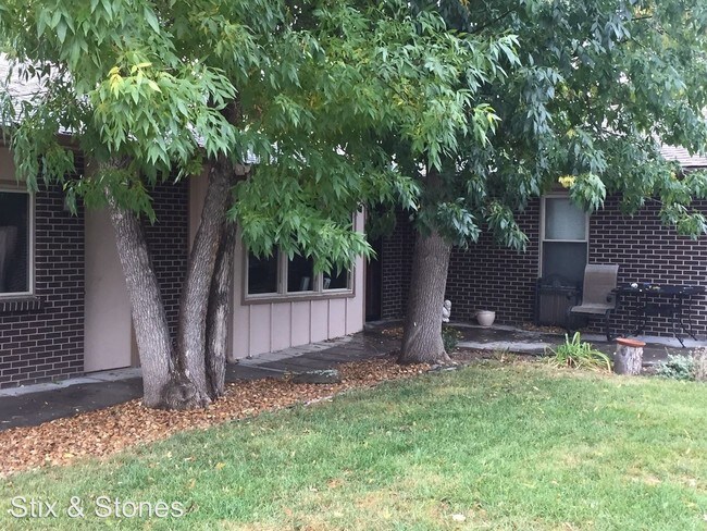 Foto del edificio - 4 br, 3 bath House - 6453 Newcombe Ct