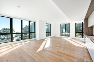 Building Photo - 1 Bristol Court