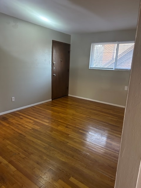 Family Room - 2017 Bellevue Ave