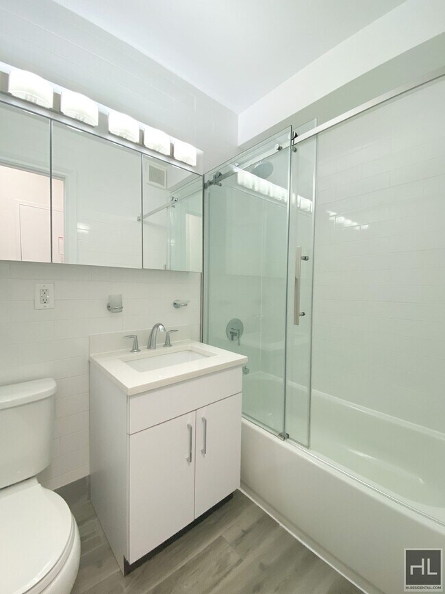 Foto del edificio - EAST 56 STREET