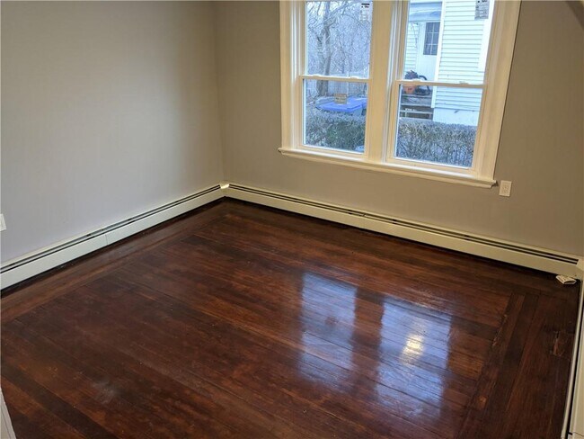 Building Photo - 622 Manton Ave
