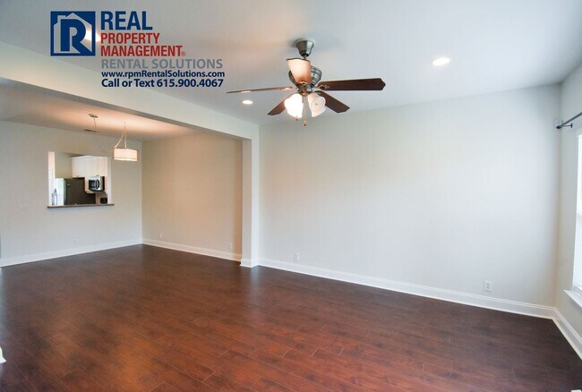 Building Photo - Luxury 3BR/2.5BA Mboro townhome just 1 mi ...