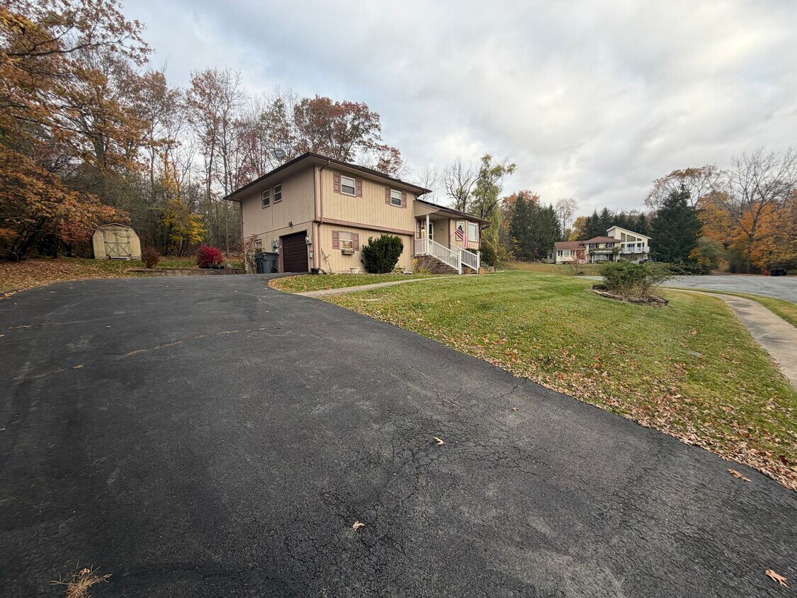 Foto del edificio - Beautiful Home on a Quiet Cul-De-Sac