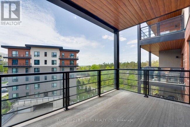 Building Photo - 302 Essa Rd