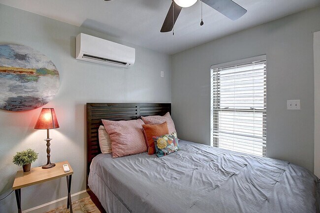 Foto del edificio - 134 N Alister St