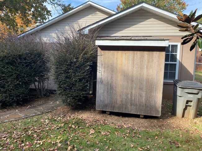 Storage shed - 100 Ethelridge Dr