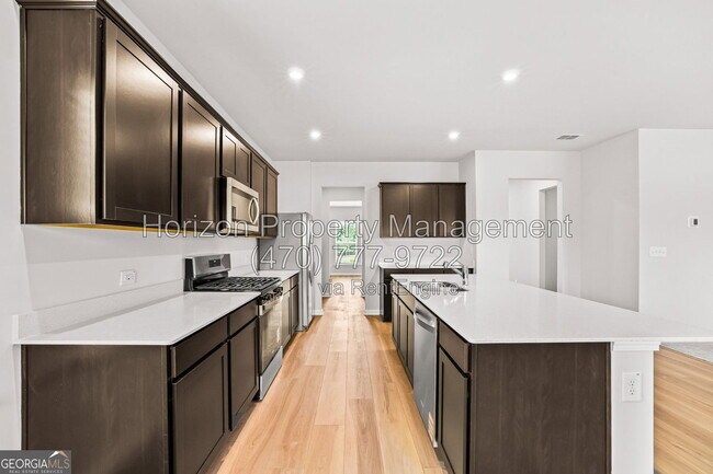 Foto del edificio - 3116 Morris Hills Dr