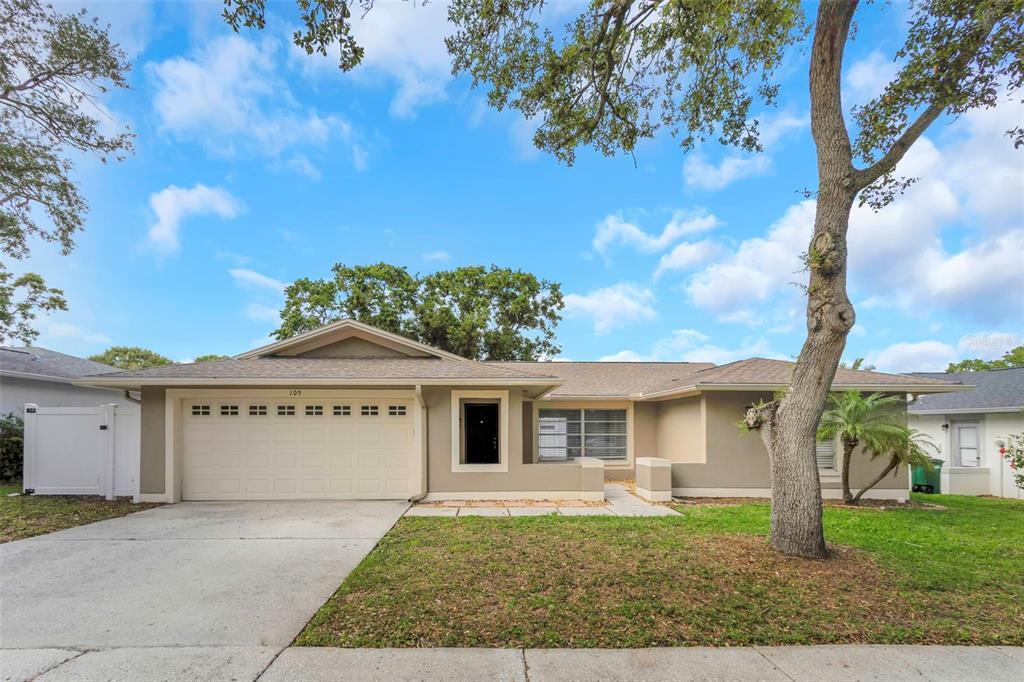Foto principal - 105 Timberview Dr