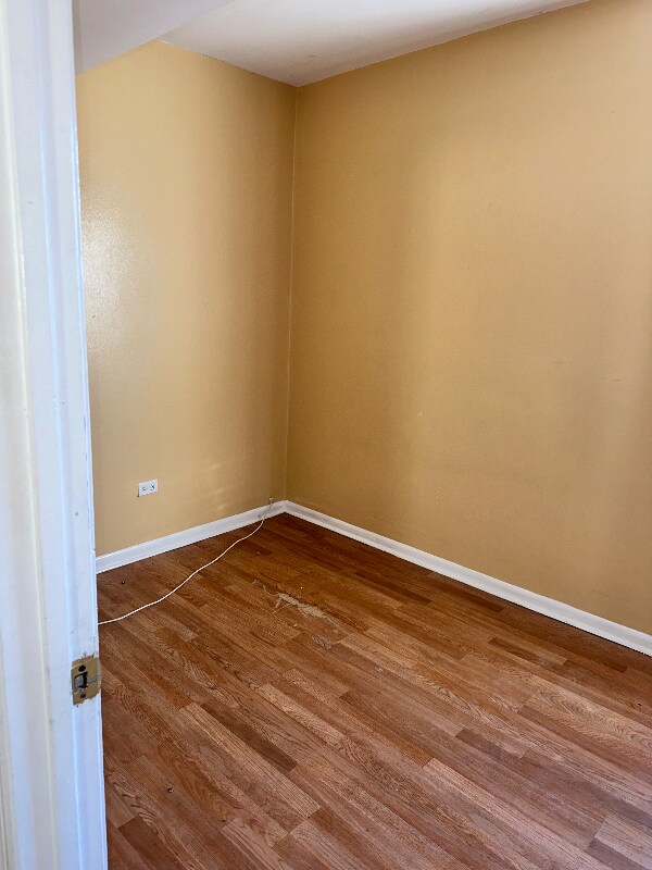 Foto del edificio - 2020 W 69th Pl