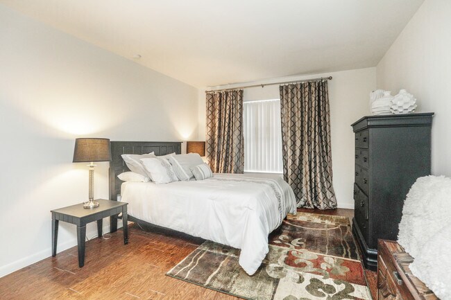 1BR, 1BA - 712SF (Bedroom) - Imperial Chase