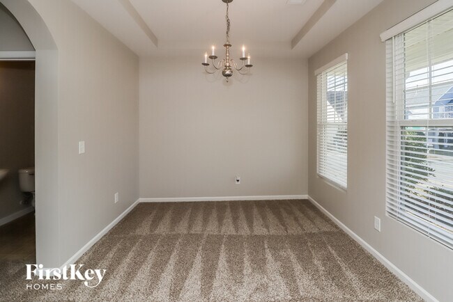 Foto del edificio - 10302 Cochran Ridge Ave