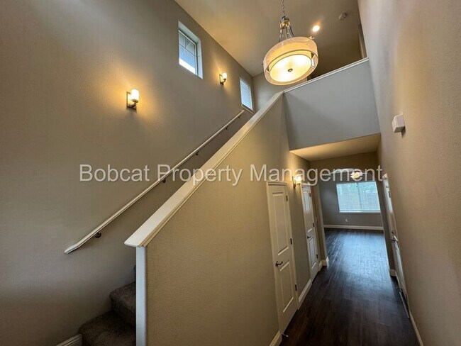 Foto del edificio - 1399 Handelin Rd