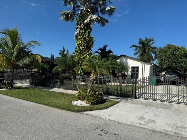 Foto del edificio - 26553 SW 125th Ct