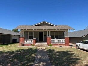 Building Photo - 617 NW 20th St