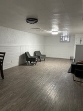 Building Photo - 1719 Yellowstone Ave