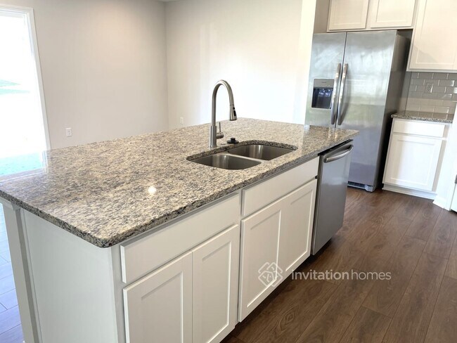 Foto del edificio - 2613 Turtle Point Rd