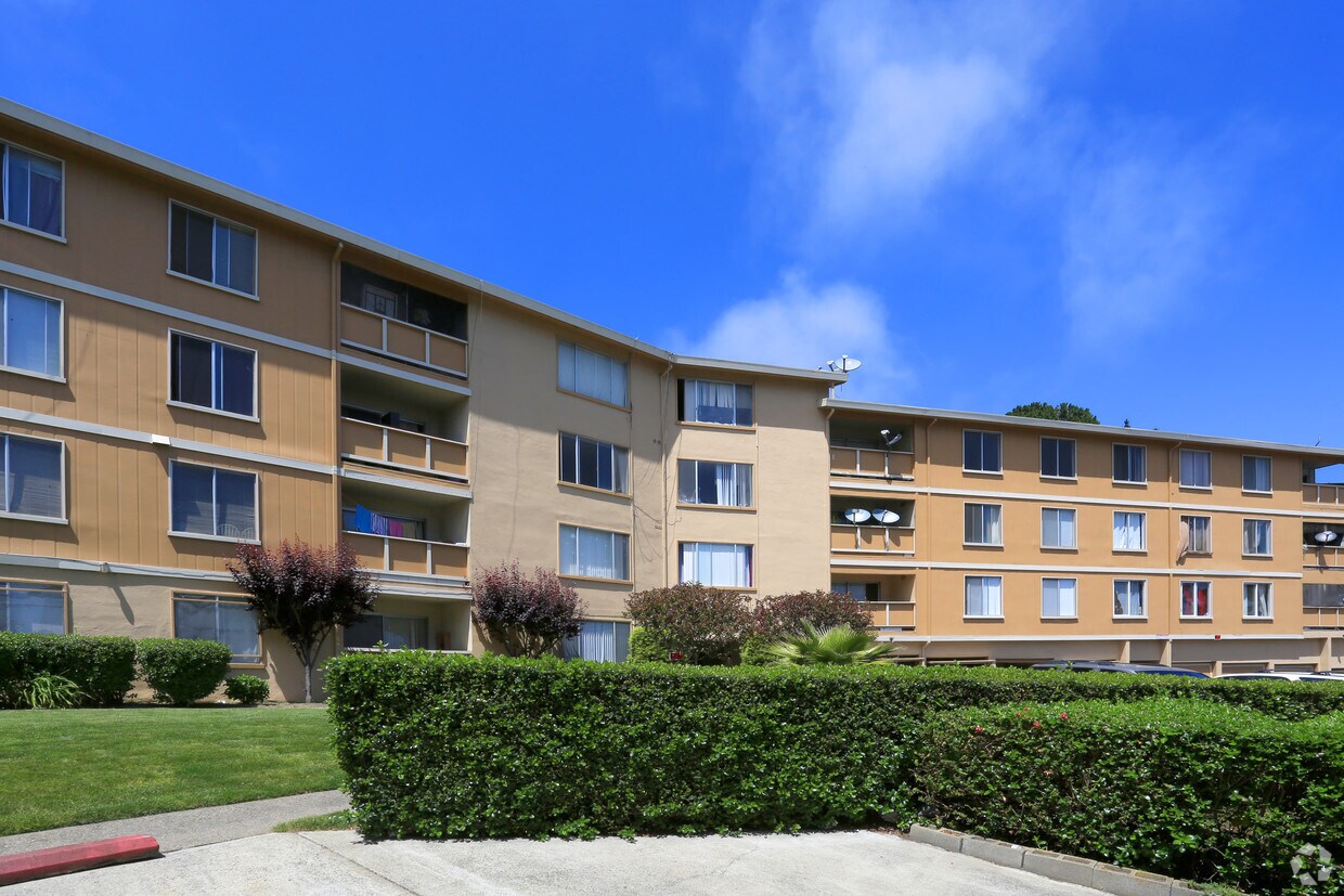 Foto del edificio - 95 Ward Ct