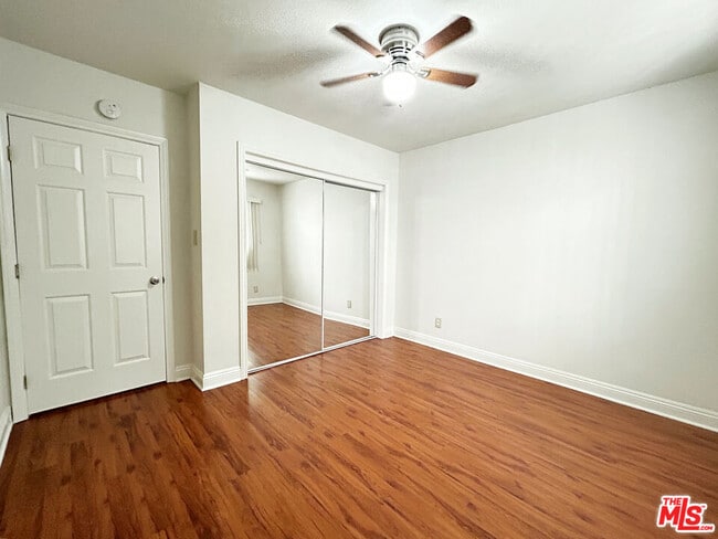 Building Photo - 1868 10th St