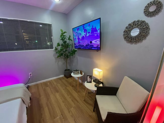 Foto del edificio - 310 SW 9th Ave