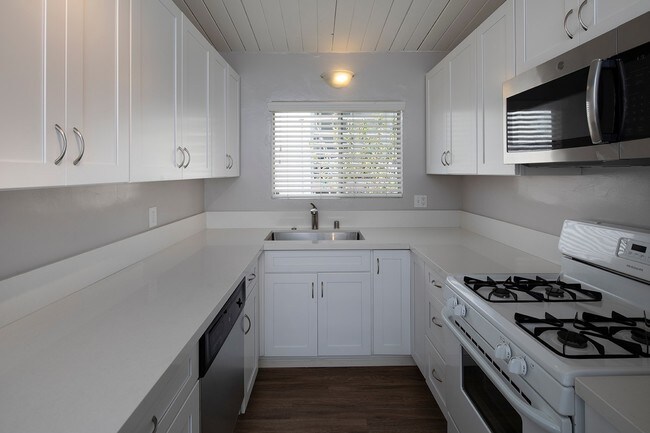 Foto del edificio - 3662 Moultrie Ave