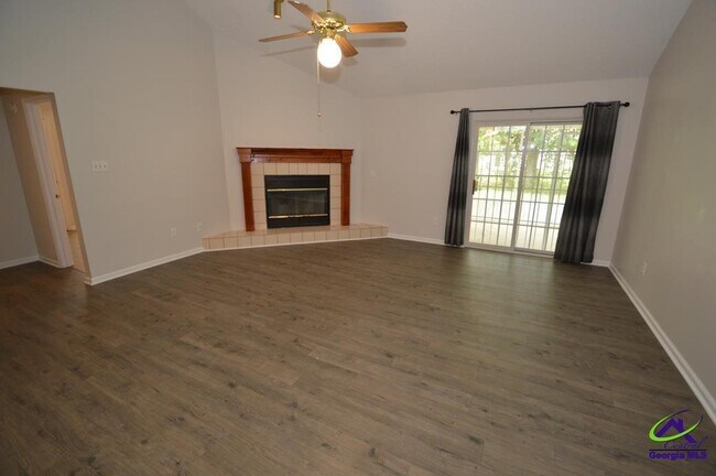 Foto del edificio - 309 Northlake Dr