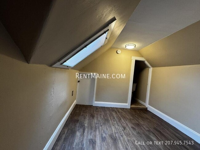 Building Photo - 26 Waterville Rd