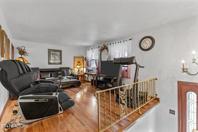 Foto del edificio - 1301 Chert Pit Rd