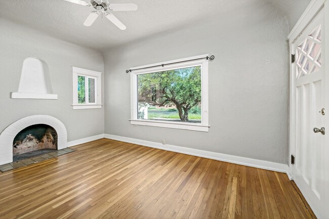 Photo - PRE-LEASE for AUGUST 2026 - Sam Hughes Bungalow House