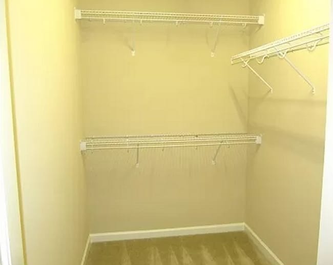 Foto del edificio - Lovely 3 Bedroom Townhouse in the desirable Addison Reserve Neighborhood of Raleigh